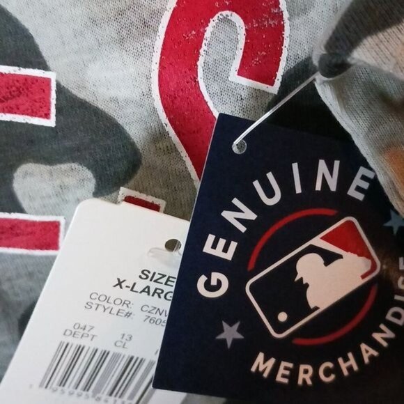 MLB Womens Atlanta Braves Camo V Neck Short Sleeve T Shirt Baseball Tee - Picture 10 of 10